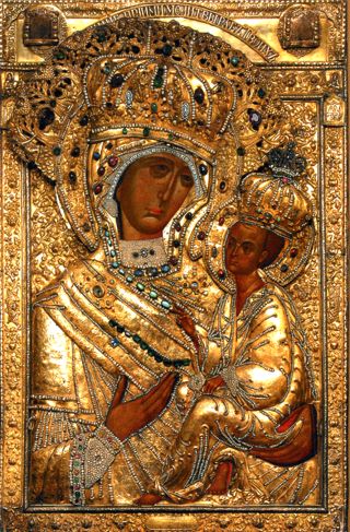 Явленная чудотворная Тихвинская иконы Пресвятой Богородицы, находящаяся в Тихвинском монастыре.