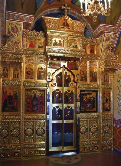 Храм Рождества Пресвятой Богородицы Высоцкого монастыря.