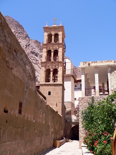 Египет, Синай, монастырь Святой Екатерины. Монастырская колокольня.