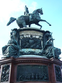 Санкт-Петербург, Памятник Николаю I на Исаакиевской площади.