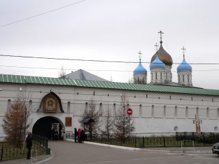  Новоспасский монастырь в Москве, купола Спасо-Преображенского собора