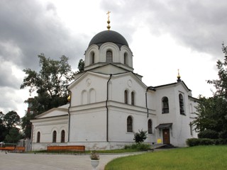 Церковь Сошествия Святого Духа в Зачатьевском монастыре.