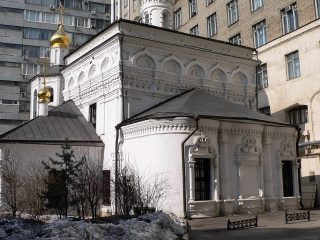 Храм Михаила Архангела (Покрова Богородицы) в Овчинниках