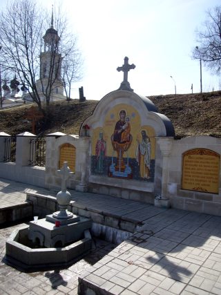 Анно-Зачатьевская церковь, святой источник