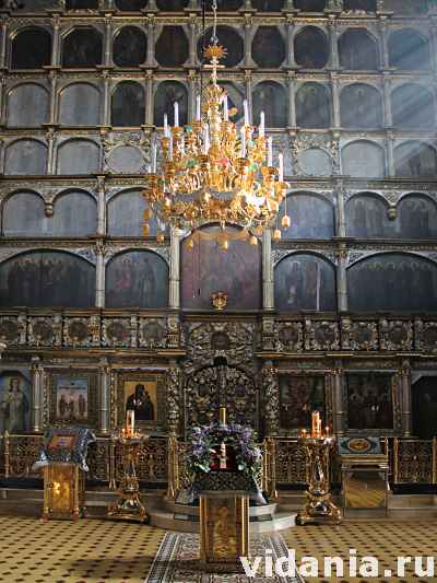 Убранство Свято-Троицкого храма в Останкино
