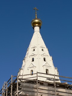 Можайск, Можайский Лужецкий Ферапонтов монастырь. Отреставрированный шатер колокольни.
