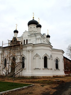 Собор Троицы Живоначальной в Свято-Троицком Мариинском монастыре.