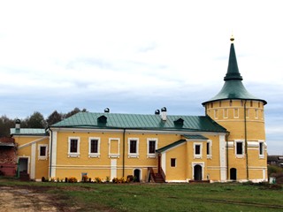 Николо-Радовицкий монастырь. Церковь Иоакима и Анны