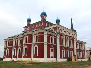 Николо-Радовицкий монастырь. Собор Рождества Пресвятой Богородицы.