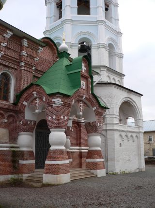 Николо-Пешношский монастырь, церковь Сергия Радонежского