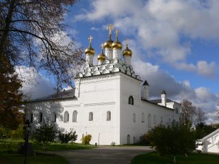 Теряево, Иосифо-Волоцкий монастырь, Богоявленская церковь, трапезная палата