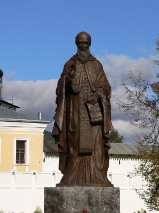 Теряево, Иосифо-Волоцкий монастырь, памятник Иосифу Волоцкому