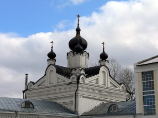 Дзержинский, Николо-Угрешский мужской монастырь, храм во имя Казанской иконы Божией Матери, купола