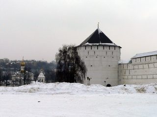 Свято-Троицкая Сергиева Лавра, Пятницкая башня