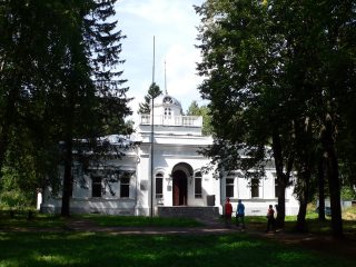 Переславль-Залесский, Белый дворец