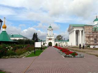 Ростов Великий, Спасо-Яковлевский мужской монастырь