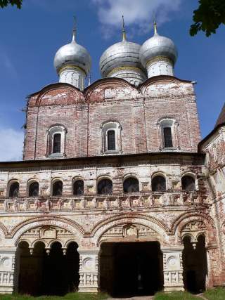 Поселок Борисоглебский, Борисоглебский мужской монастырь, Сергиевская церковь