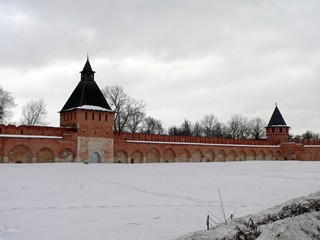 Тула, Тульский кремль. Башня Ивановских ворот и угловая Никитская башня.