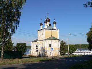 Углич, Церковь святых мучеников Флора и Лавра.