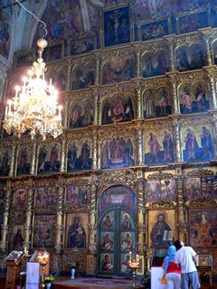 Углич, Угличский Кремль. Фрагмент иконостаса Спасо-Преображенского собора.