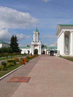 Ростов Великий, На территории Спасо-Яковлевского Димитриева монастыря.