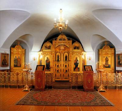 Нижняя церковь Покровского храма в честь Святителя Ионы, митрополита Московского
