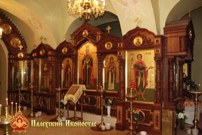 Иконостас придела Екатерининского храма Свято-Екатерининского мужского монастыря, г. Видное.